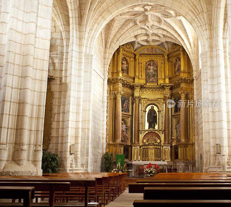 西班牙Hornillos del Camino教堂